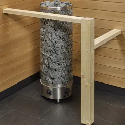Kiukaan suojakaide/jalkatuki Log L-malli kuusi - Sun Sauna Outlet