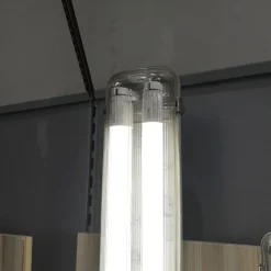 LED Energie LED-loisteputkivalaisin 2x22 W IP65 2xLED-putkella 1566x110x63 mm New