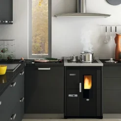 Eva Calòr Pellettihella Nina 7.2kW, musta Hot